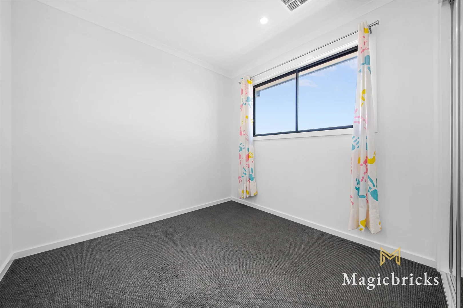 Additional image 13 of 3 BRACKNELL CRESCENT, Strathtulloh VIC 3338