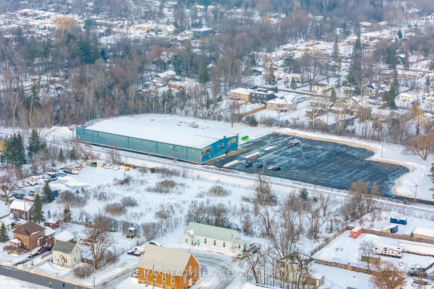 Additional image 19 of 1569 Killarney Beach Road