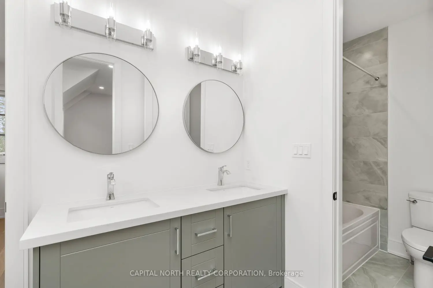 Additional image 12 of 1076 Roosevelt Road