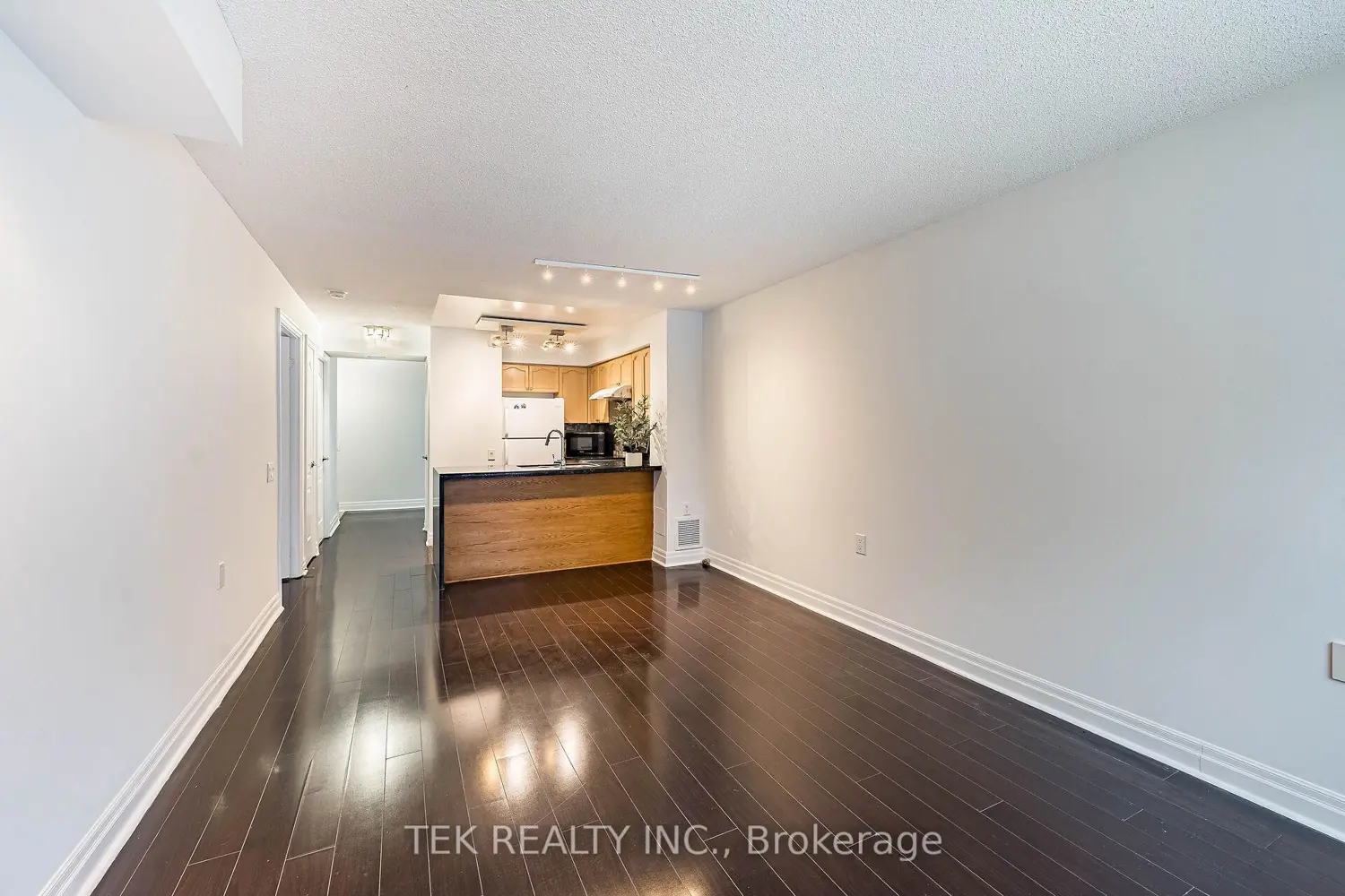 Additional image 11 of 21 Hillcrest Avenue 308