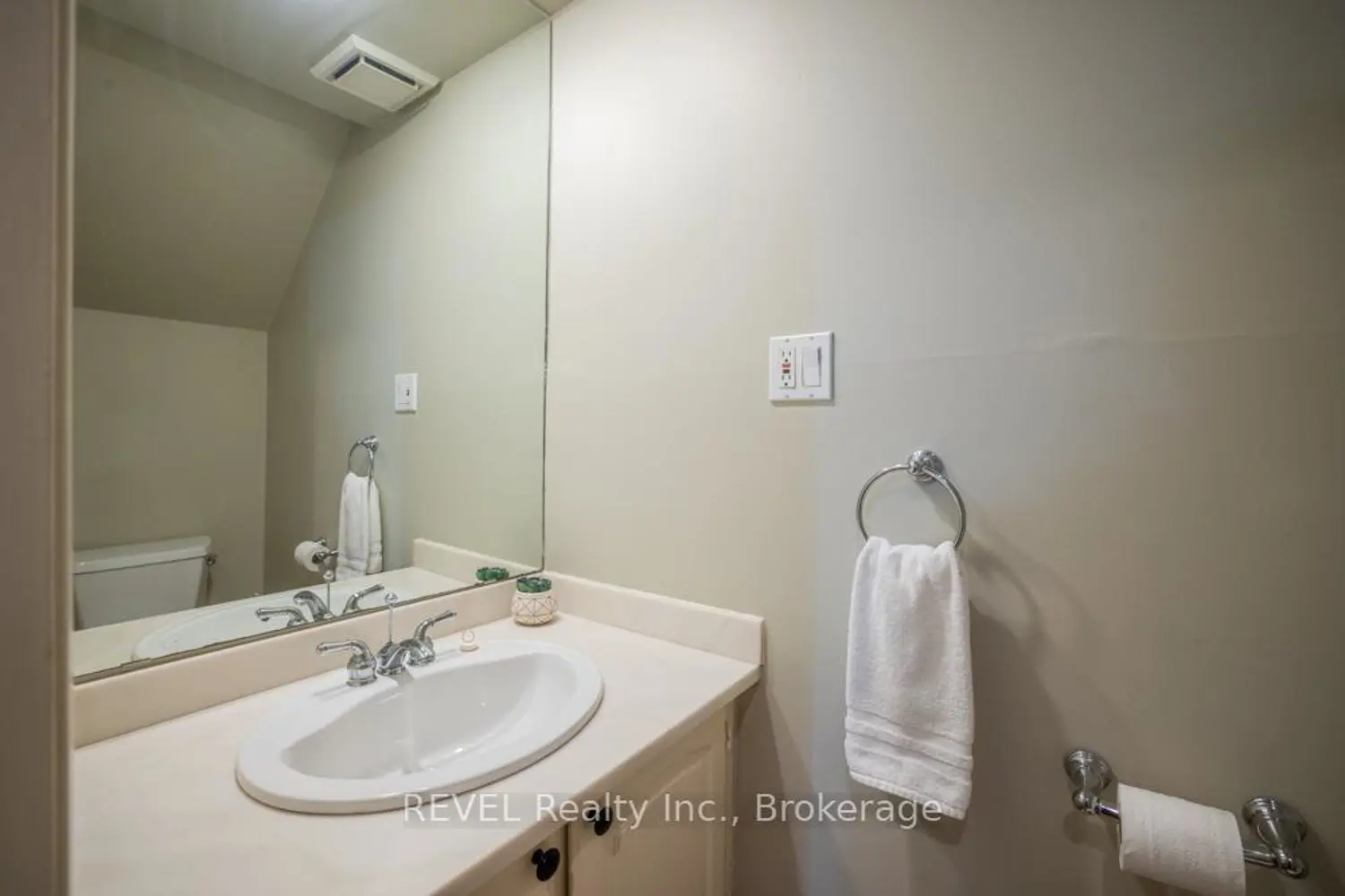 Additional image 9 of 178 Scott Street 50