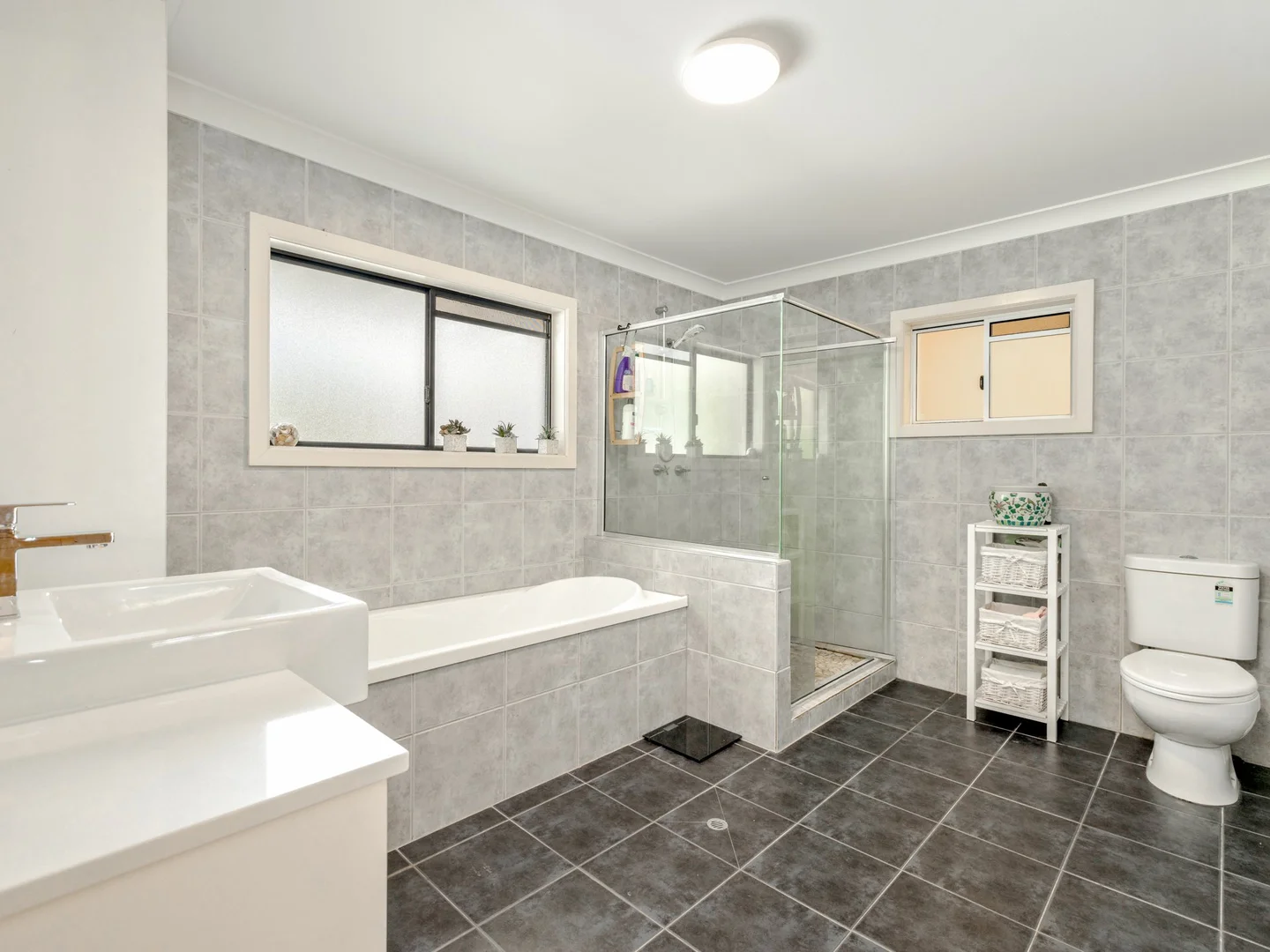 Additional image 15 of 56 Hibiscus Lane, Holloways Beach QLD 4878
