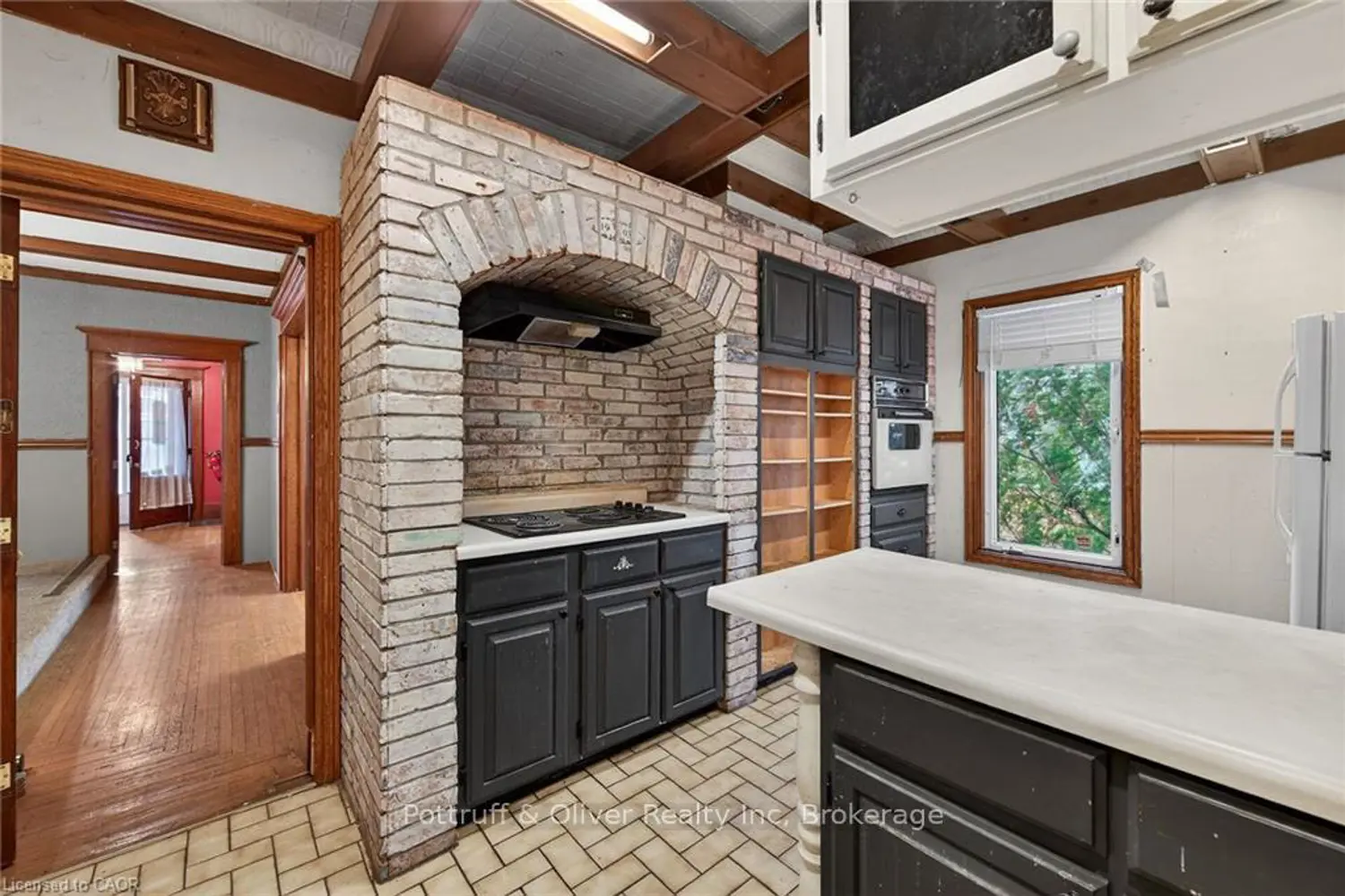 Additional image 19 of 4637 Ellis Street