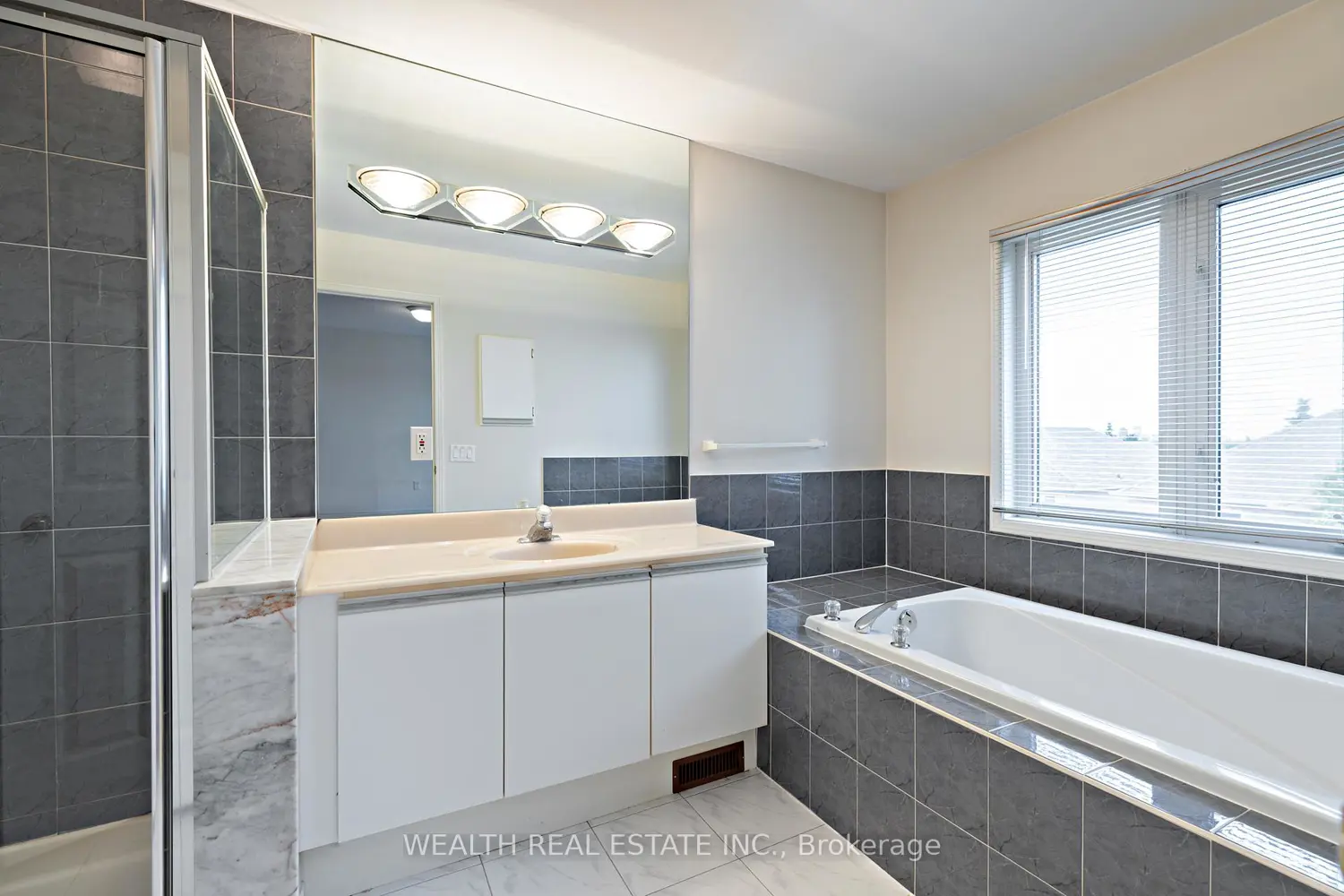 Additional image 15 of 89 Snowdon Circle