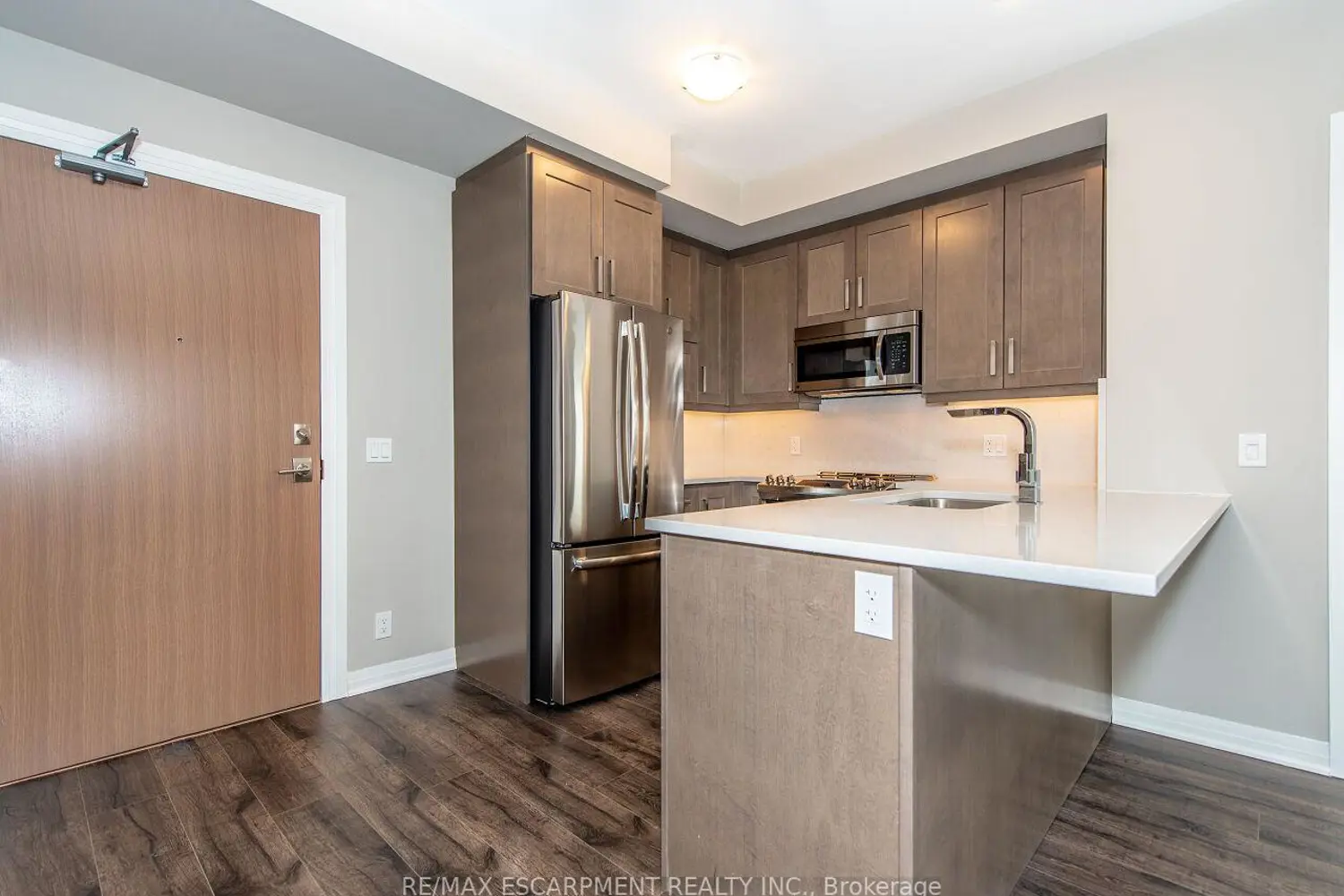 Additional image 5 of 1105 Leger Way 412