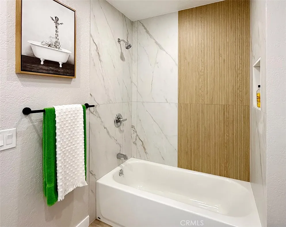 Additional image 60 of 2720 W Segerstrom Ave Unit D, Santa Ana, CA 92704