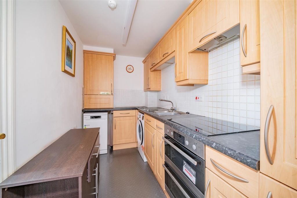 Additional image 4 of 2 bed flat for saleMarine Parade, Dundee DD1
