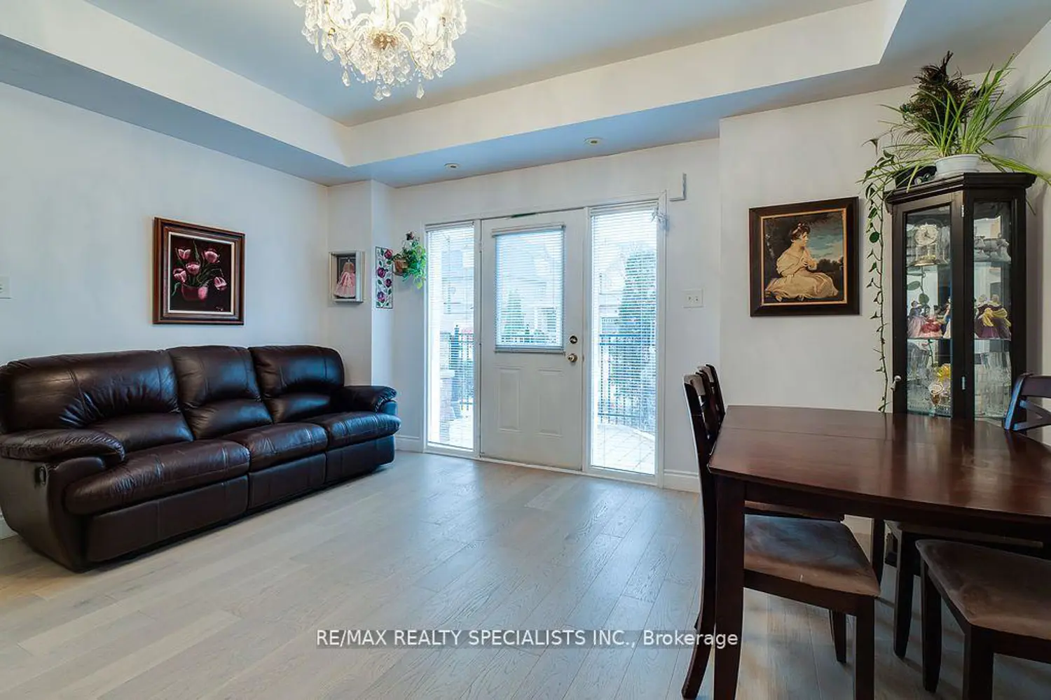 Additional image 4 of 4985 Southampton Drive 44