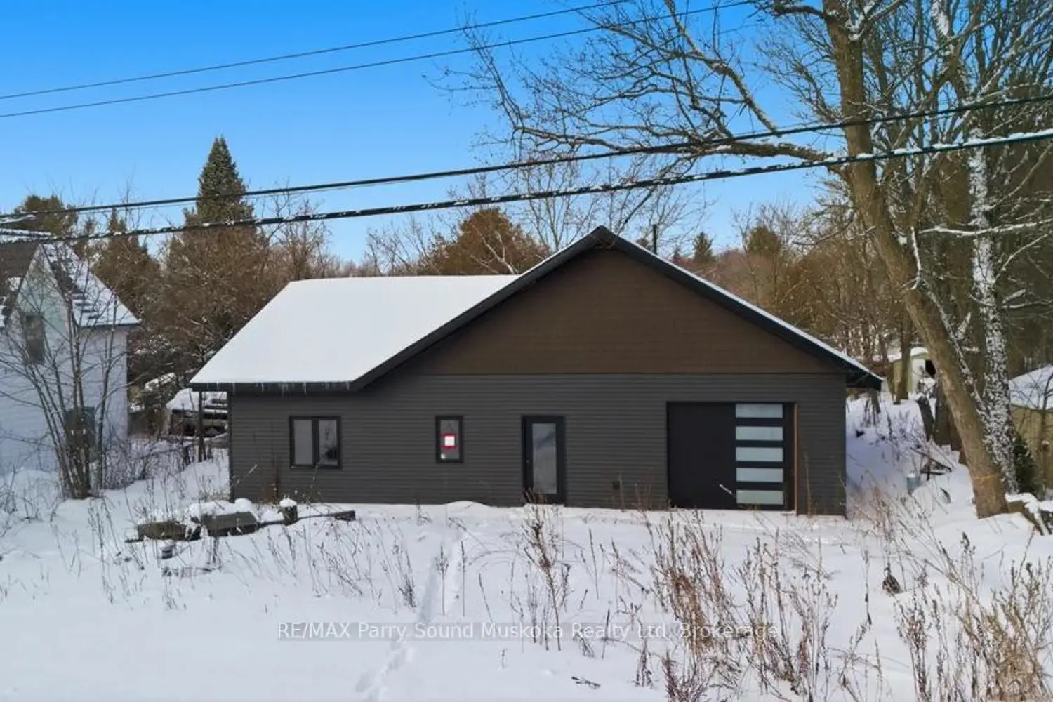 Additional image 11 of 1232 518 Highway