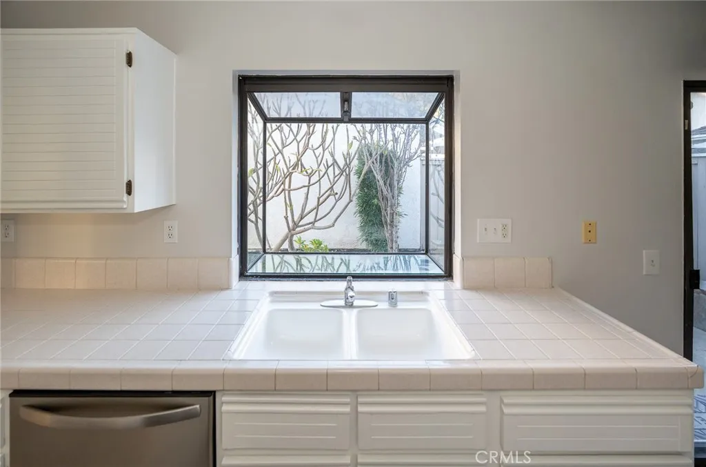 Additional image 13 of 44 Amberleaf, Irvine, CA 92614