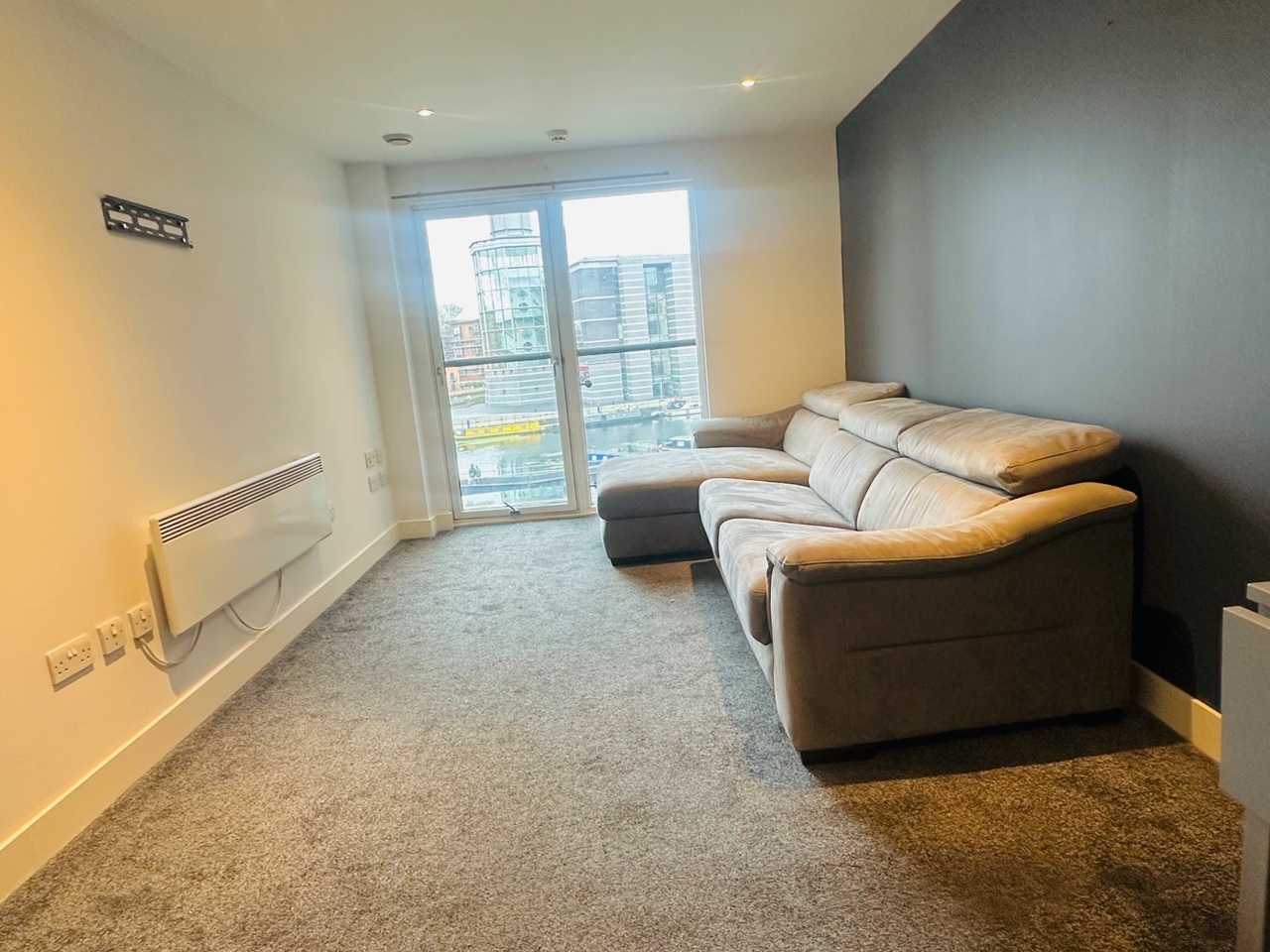 Additional image 7 of 1 Bed Flat, Armouries Way, LS10, N1 7GU