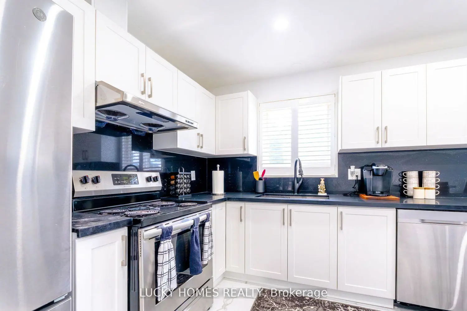 Additional image 16 of 33 Vanstone Court
