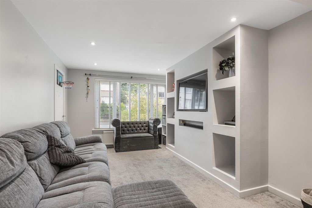 Additional image 5 of 3 bed semi-detached house for saleBreval Crescent, Clydebank G81
