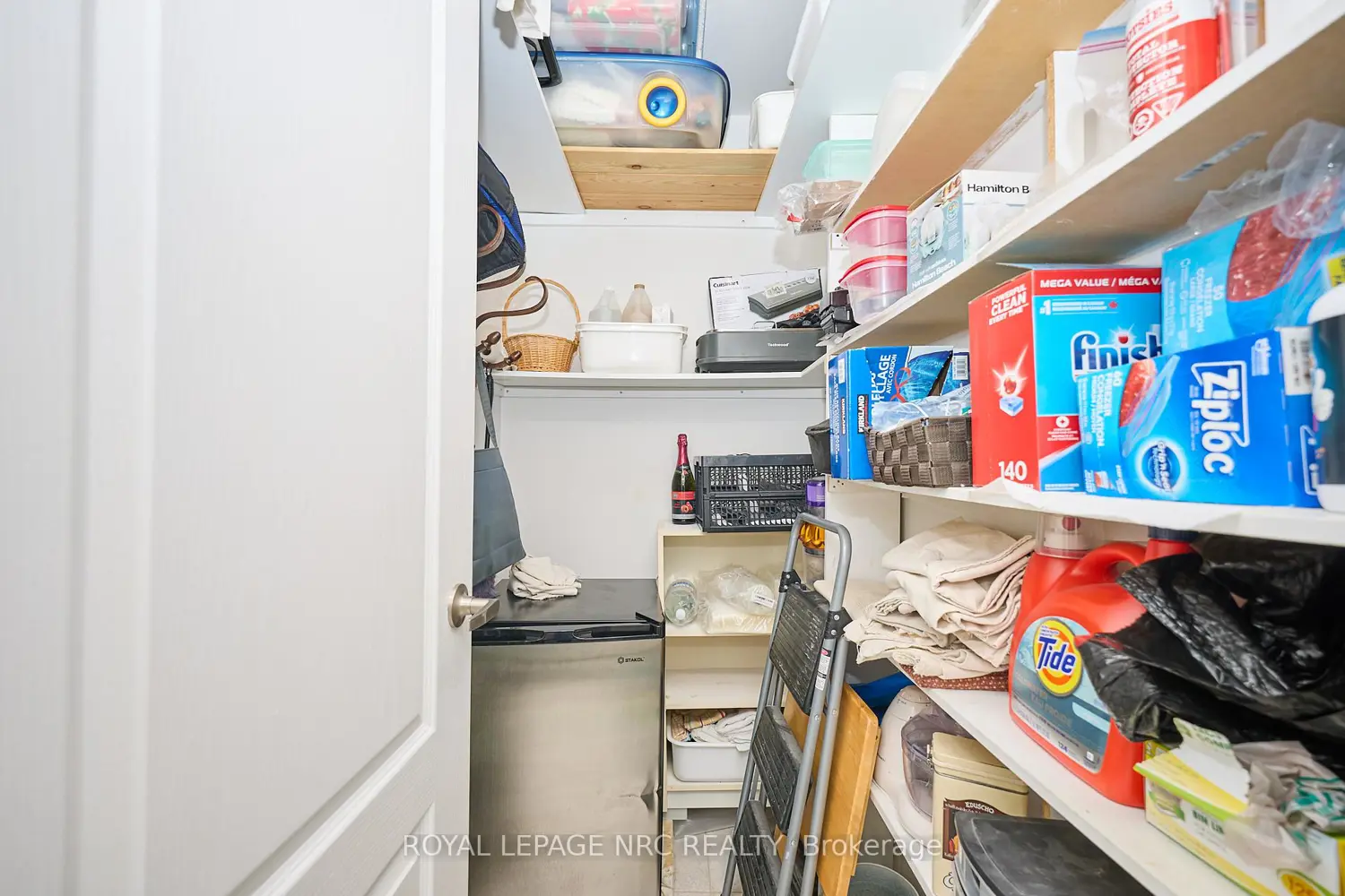 Additional image 6 of 6390 Huggins Street 101