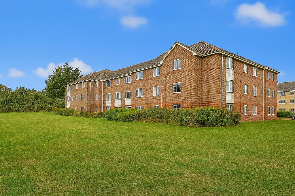 1 bed flat for saleGoldenleas Drive, Bournemouth BH11