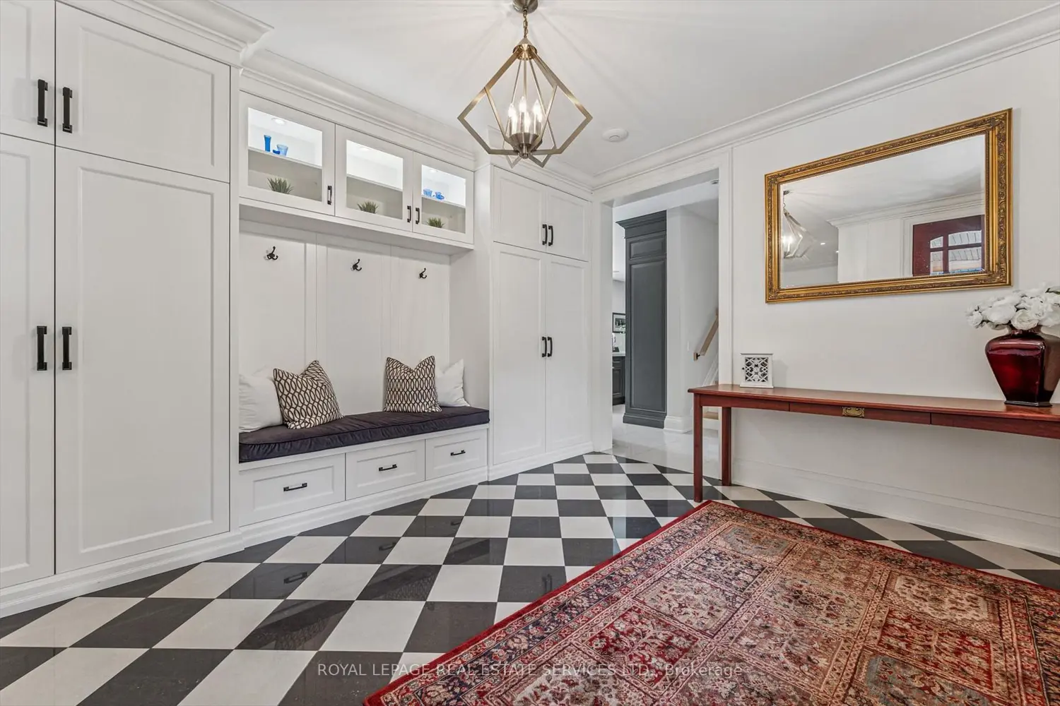 Additional image 6 of 335 Lakeshore Road