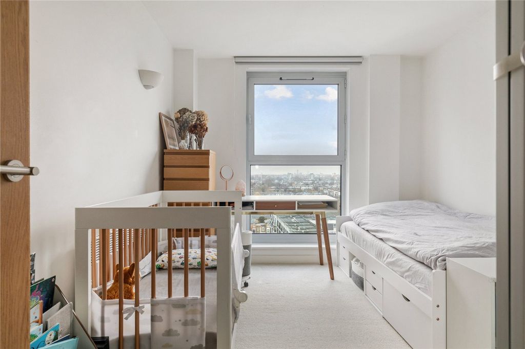 Additional image 6 of 2 bed flat for saleBalmes Road, London N1