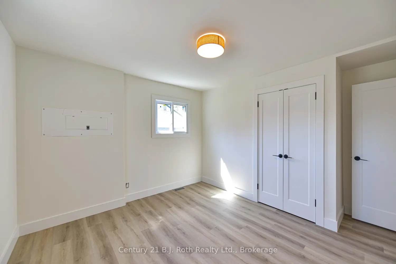 Additional image 10 of 571 High Street