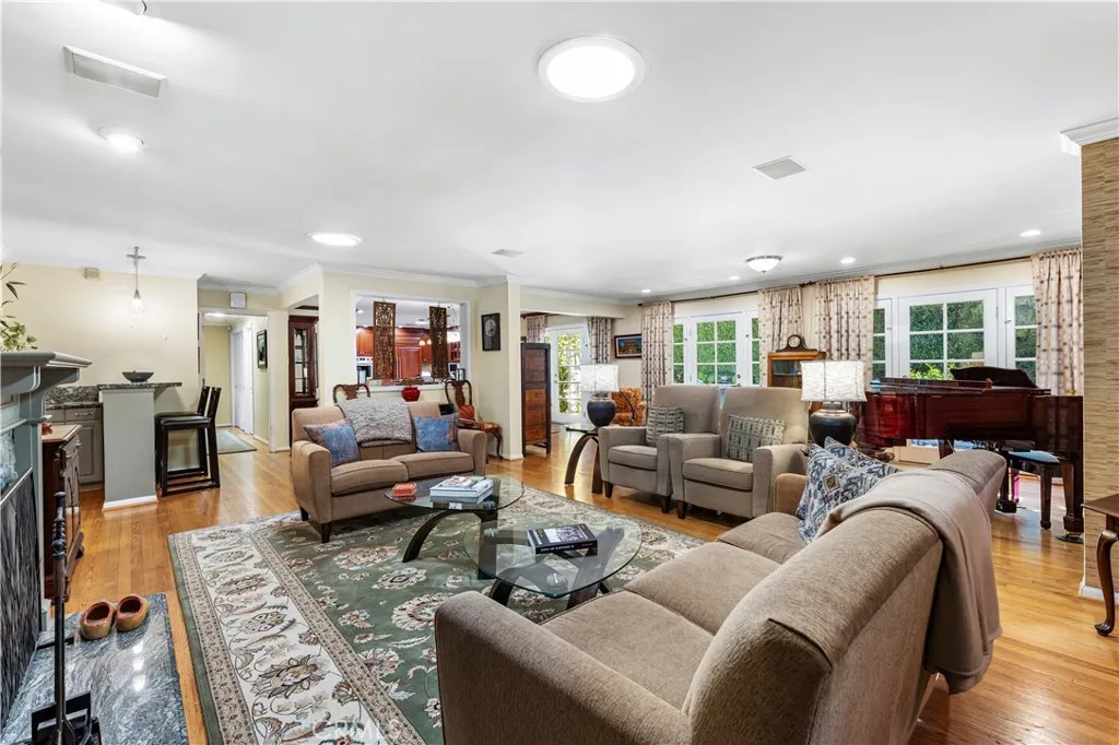 Additional image 61 of 3456 Laurelvale Drive, Studio City, CA 91604