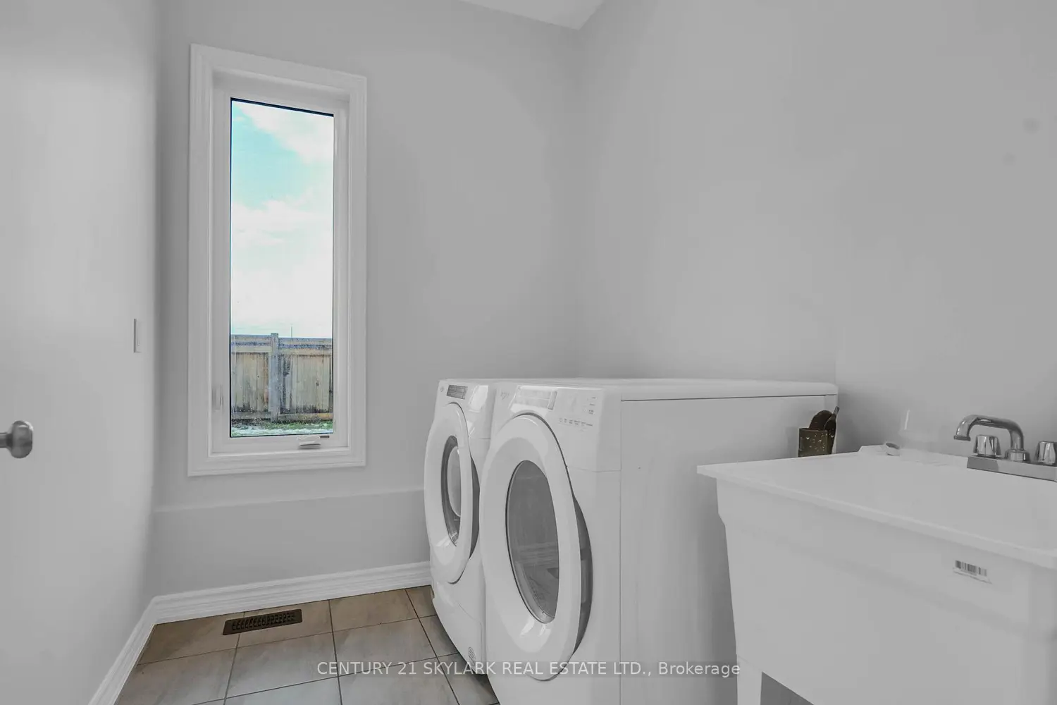 Additional image 6 of 40 Douet Lane