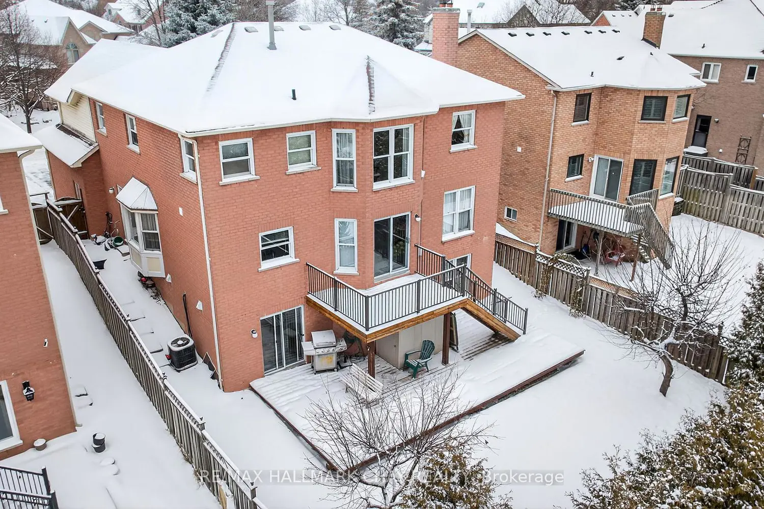 25 Heatherwood Crescent