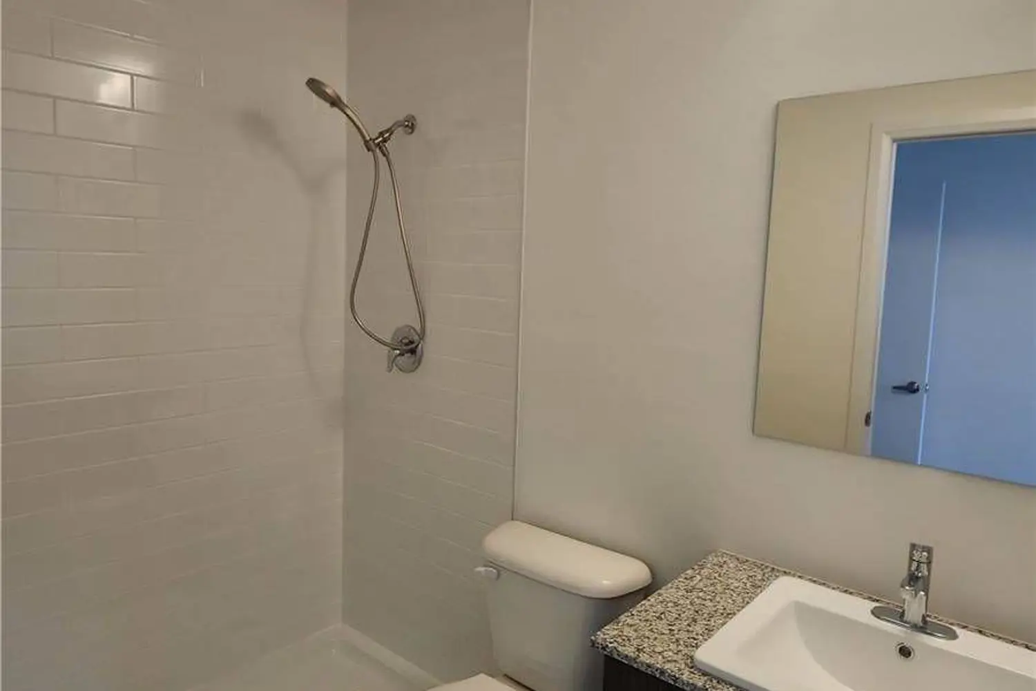 Additional image 15 of 108 Garment Street 708