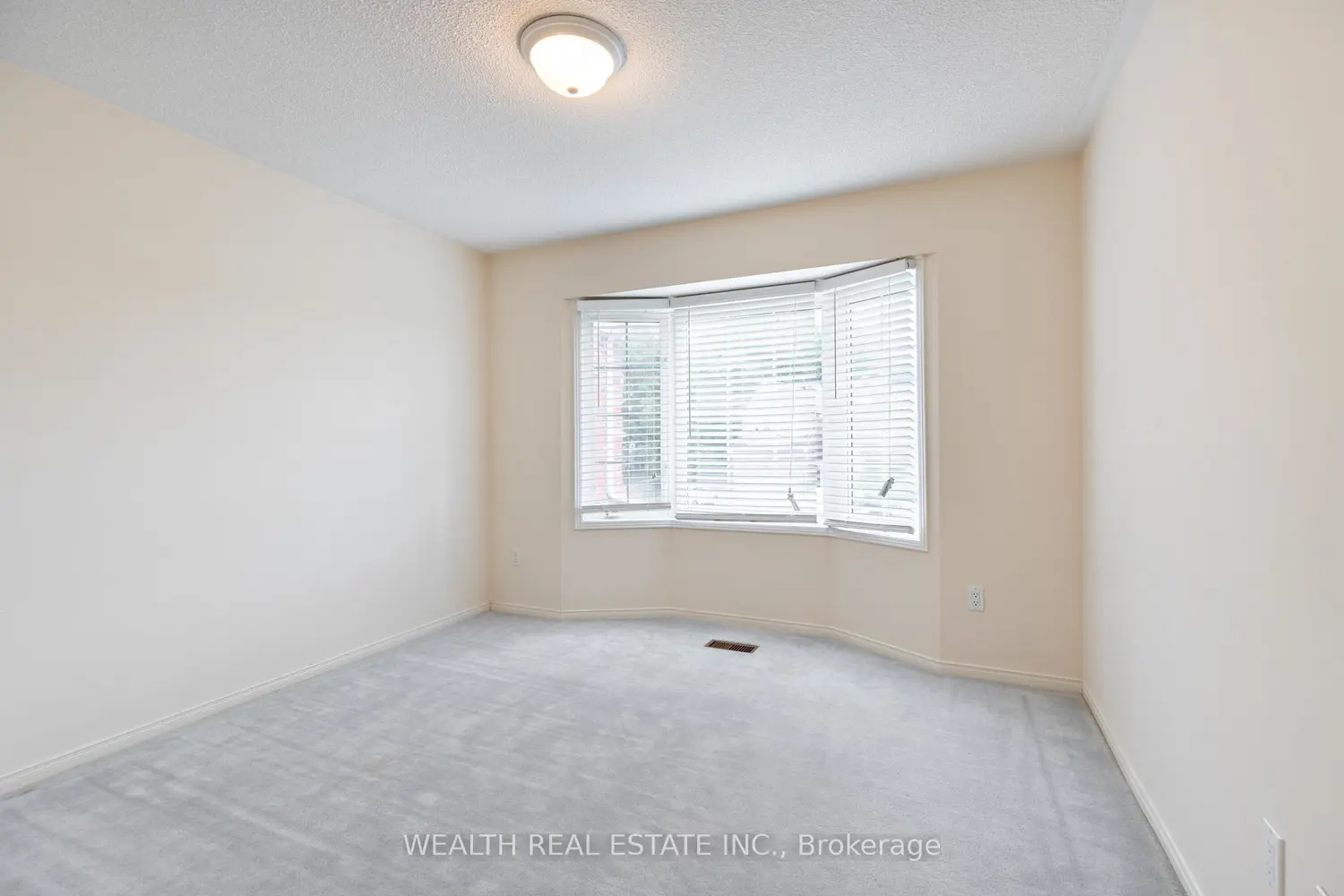 Additional image 16 of 89 Snowdon Circle