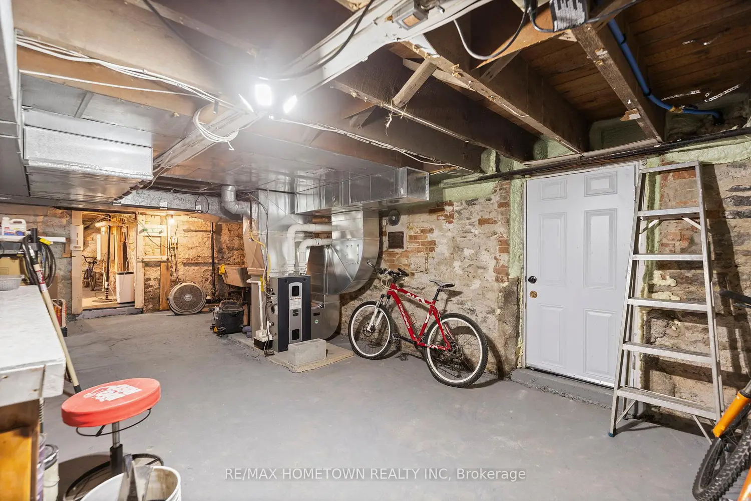 Additional image 17 of 198 James Street