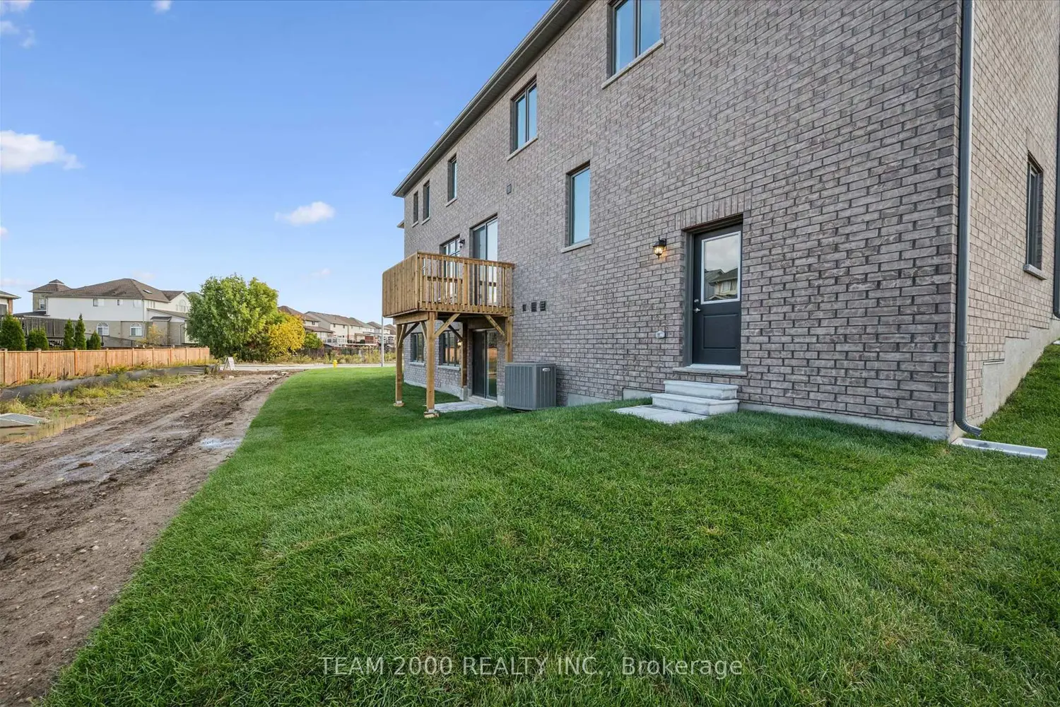 Additional image 19 of 120 Moss Drive