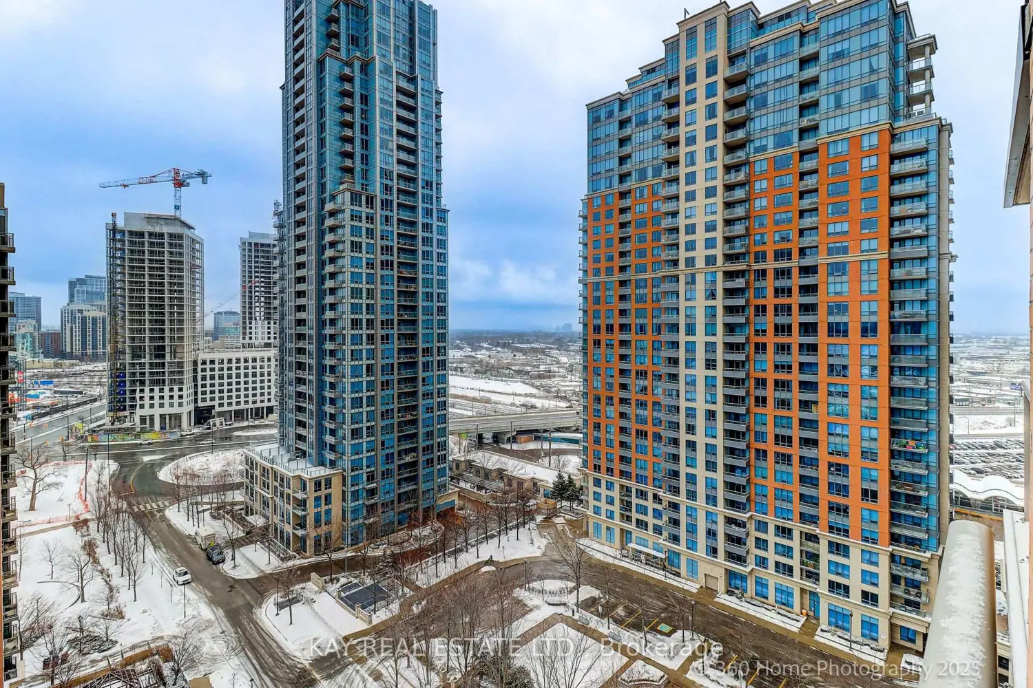 Additional image 2 of 5233 Dundas Street 1526