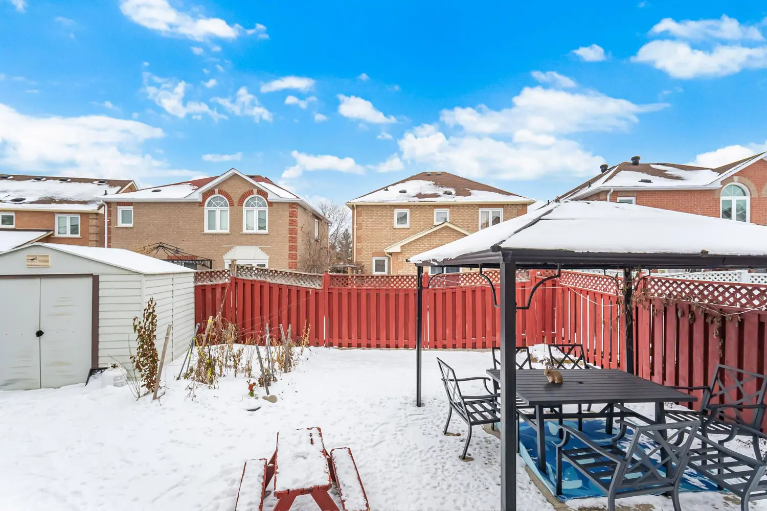 Additional image 20 of 6 Mannel Crescent