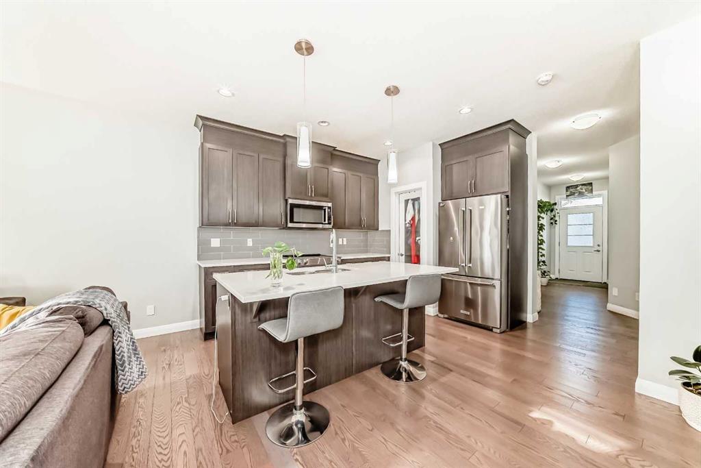 Additional image 5 of 423 Redstone Drive NE, Calgary, AB, T3N0R1