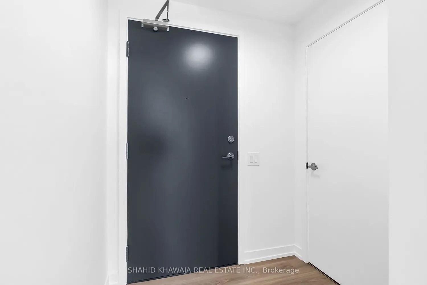 Additional image 6 of 2485 Eglinton Avenue 1415