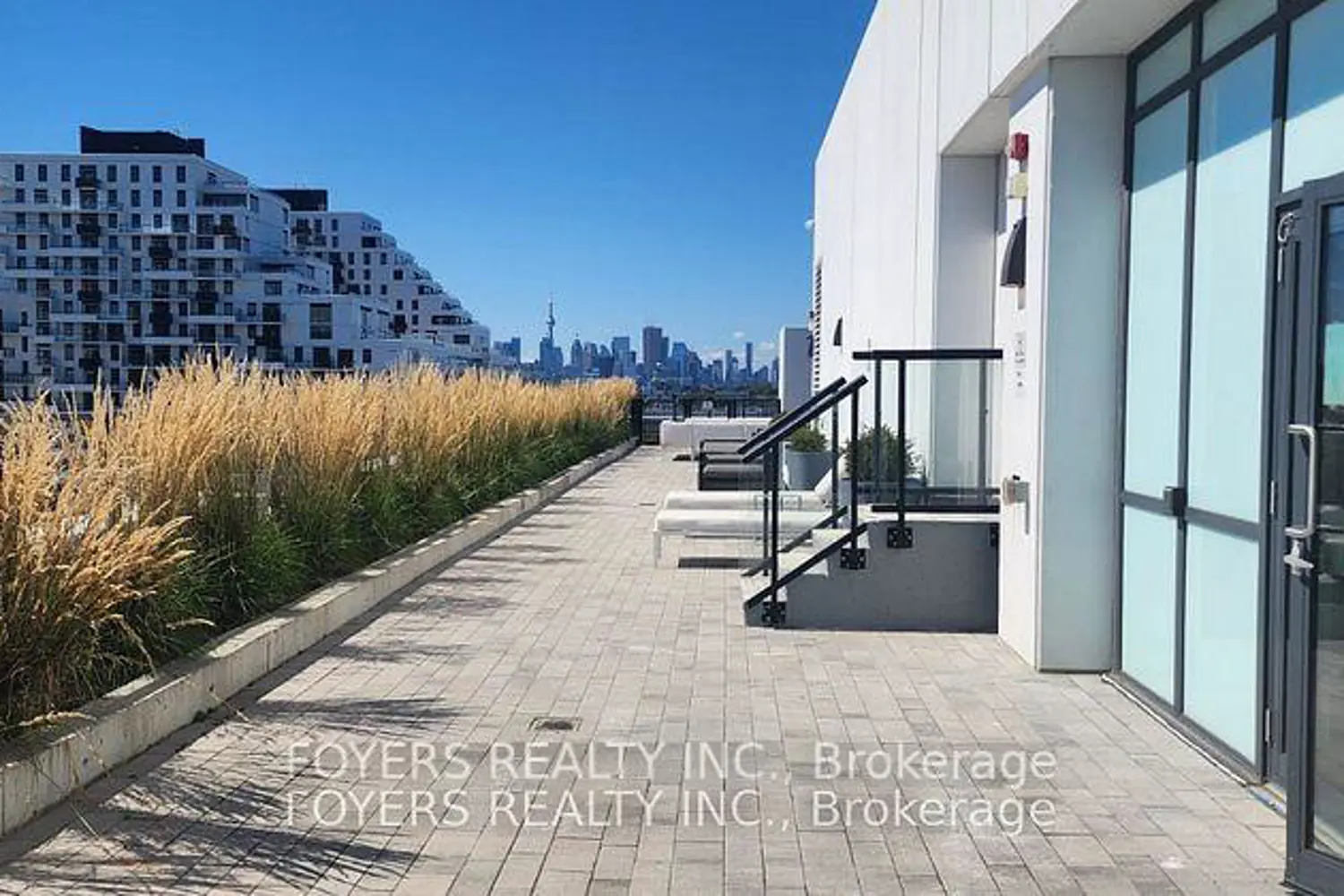 Additional image 16 of 1630 Queen Street 314