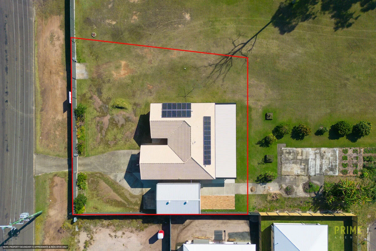Additional image 3 of 2/86 Colyton Street, Torquay QLD 4655