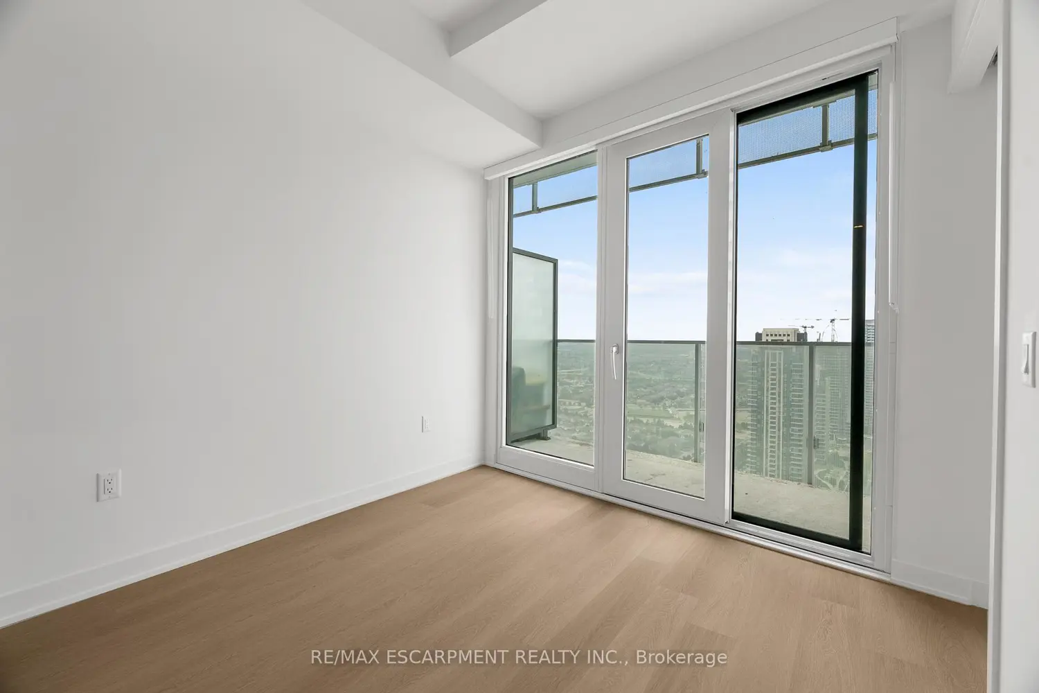 Additional image 2 of 3883 Quartz Road 3413