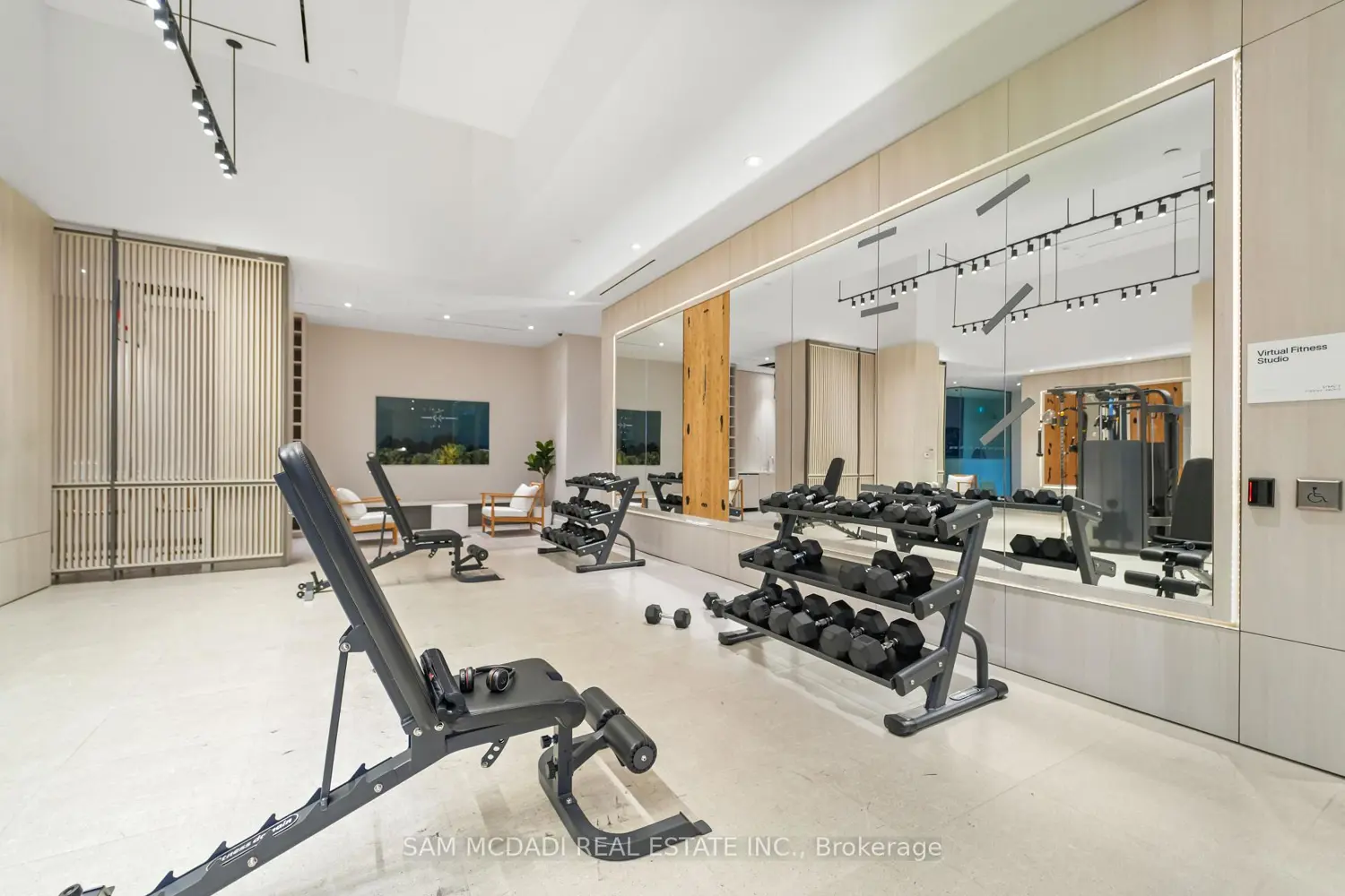 Additional image 15 of 28 Ann Street 813