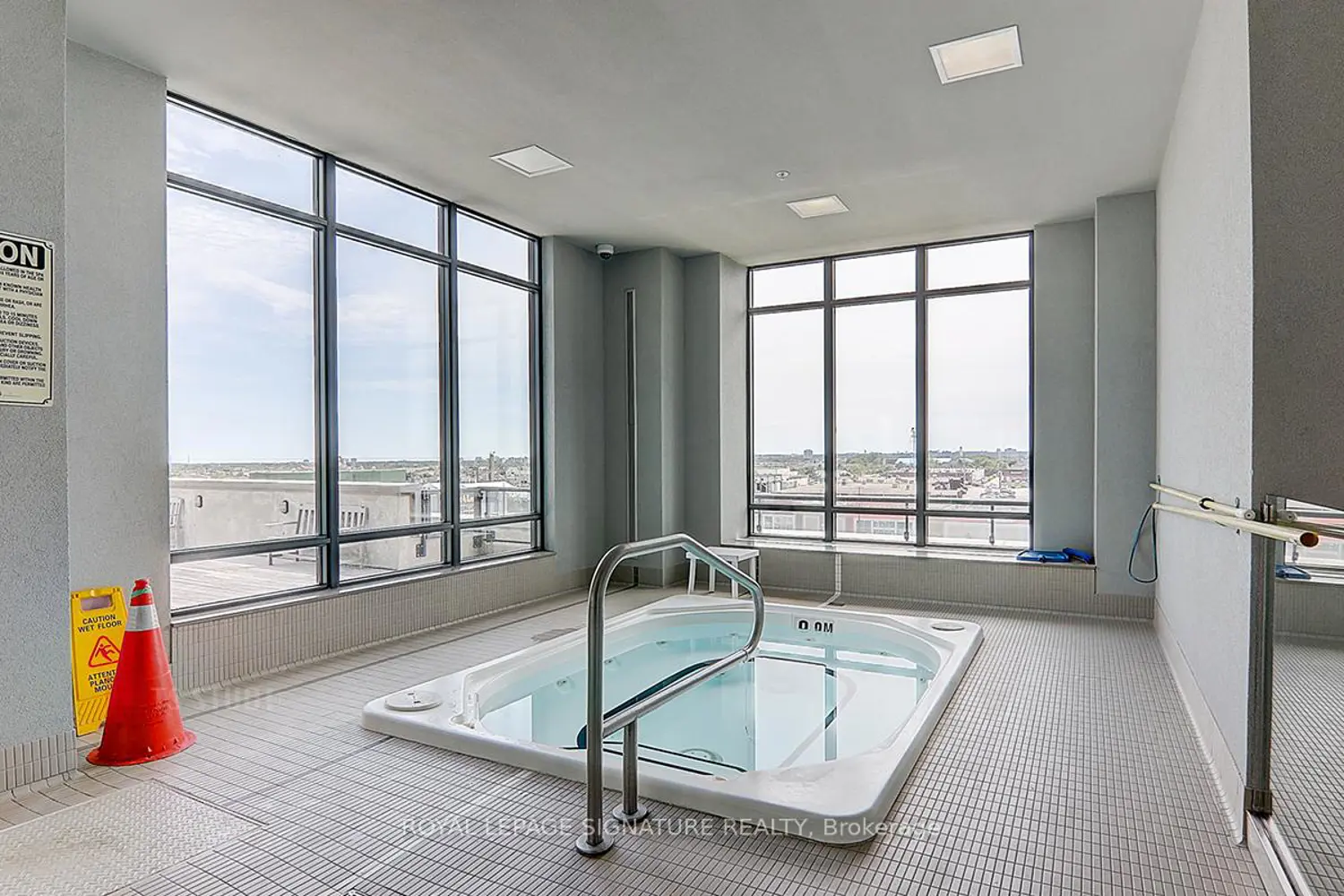 Additional image 18 of 3975 Grand Park Drive 3307