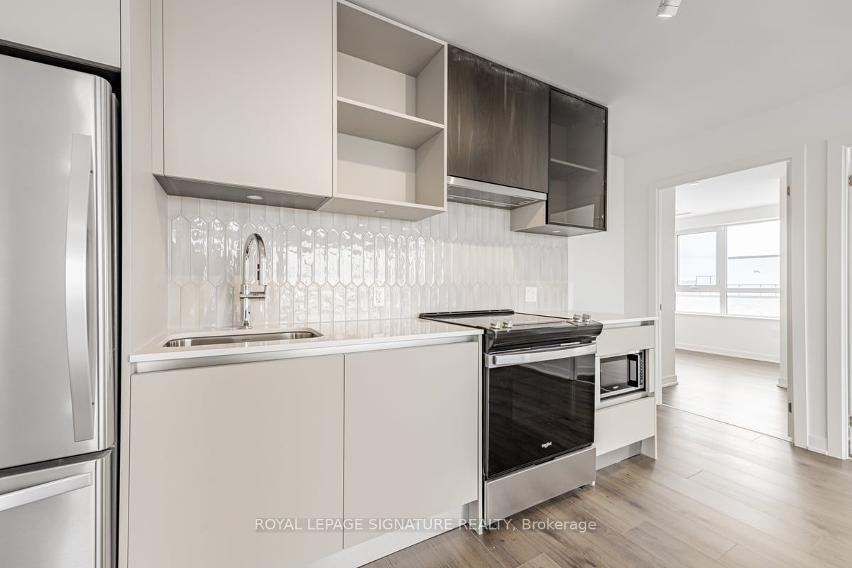 Additional image 2 of 429-395 Dundas Street W, Oakville, ON, L6M 4M2