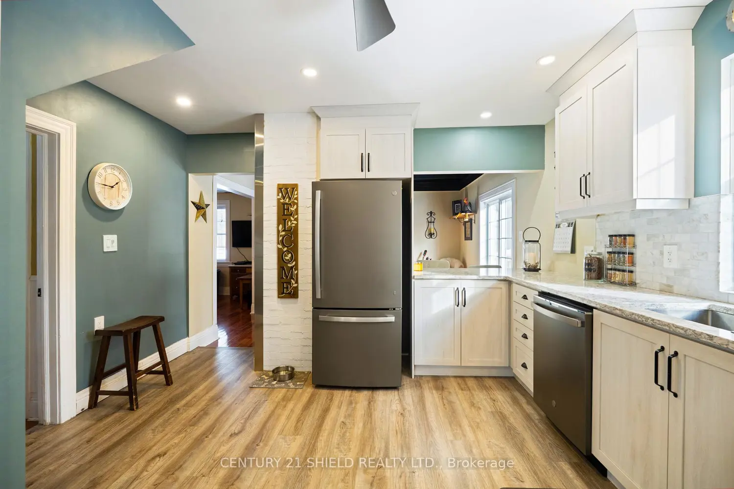 Additional image 8 of 2864 County Road 30 Road