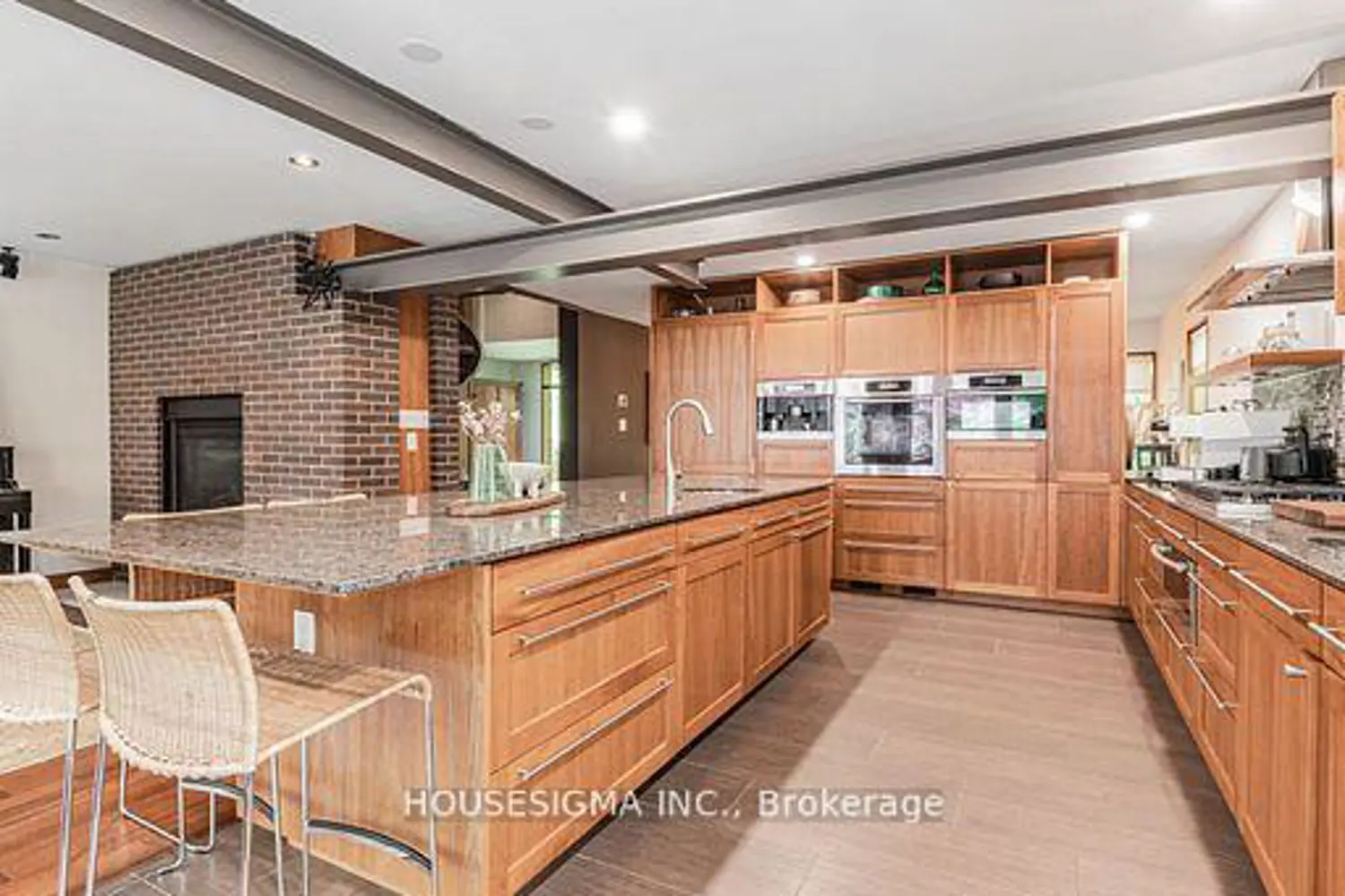Additional image 16 of 94 Laurentide Drive