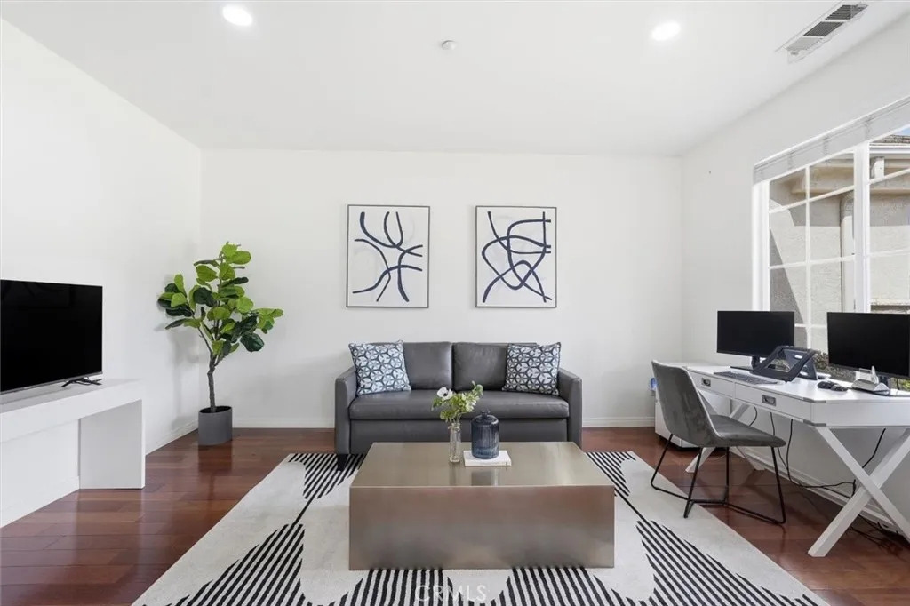 Additional image 7 of 5244 Huckleberry Oak St, Simi Valley, CA 93063