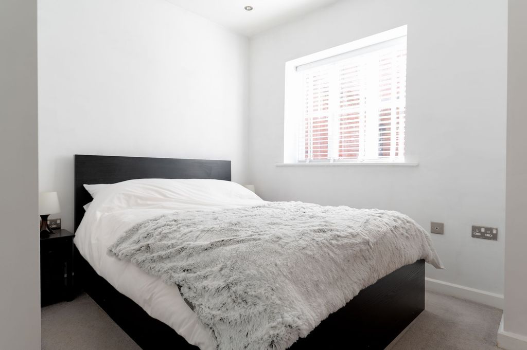 Additional image 6 of 1 bed flat for saleEyre Lane, Sheffield S1