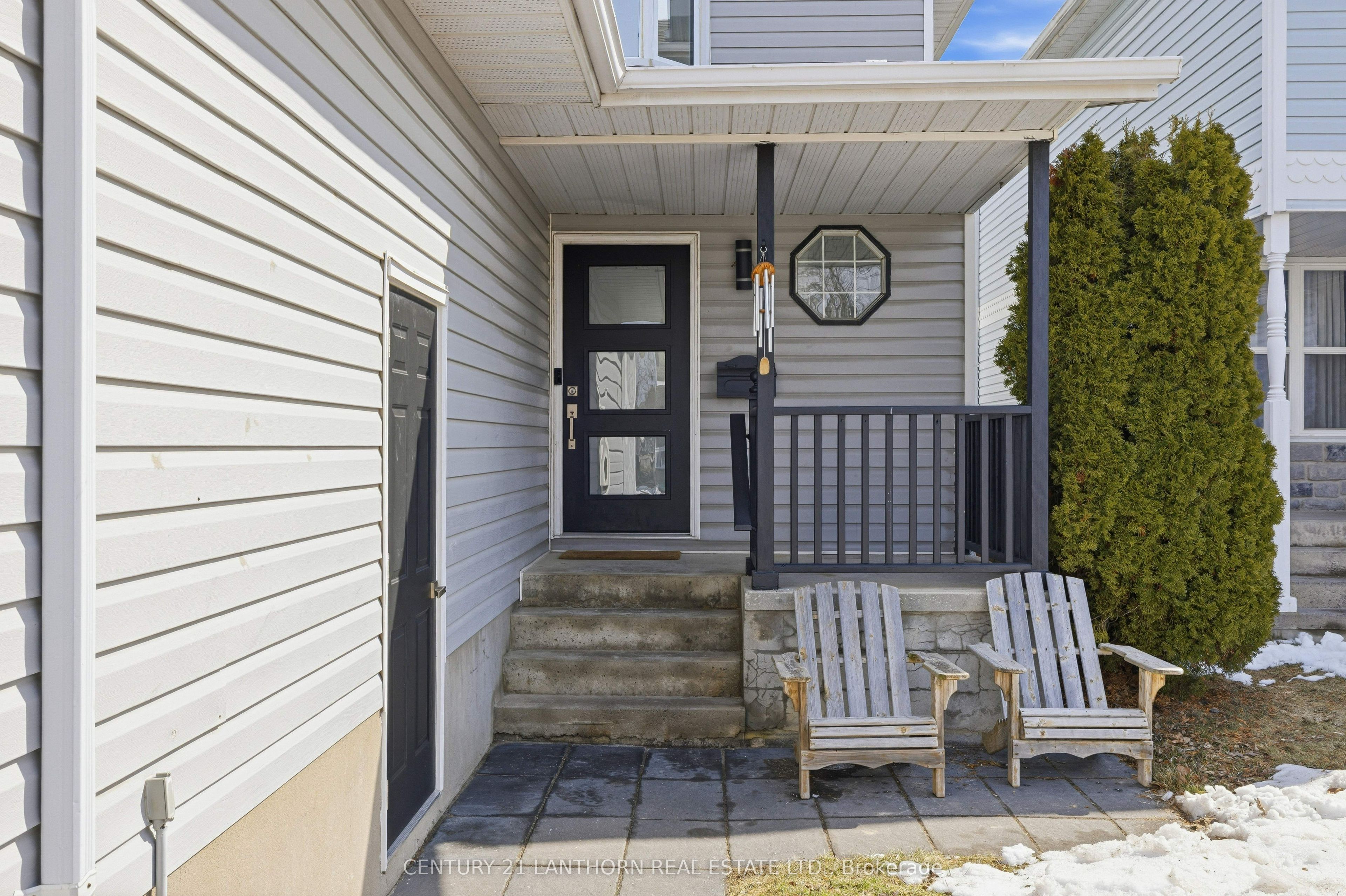 Additional image 3 of 880 Walker Court, Kingston, ON, K7M 8L2