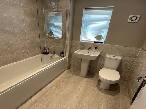 Additional image 2 of Room in a Shared House, Leeds, LS1, N1 7GU