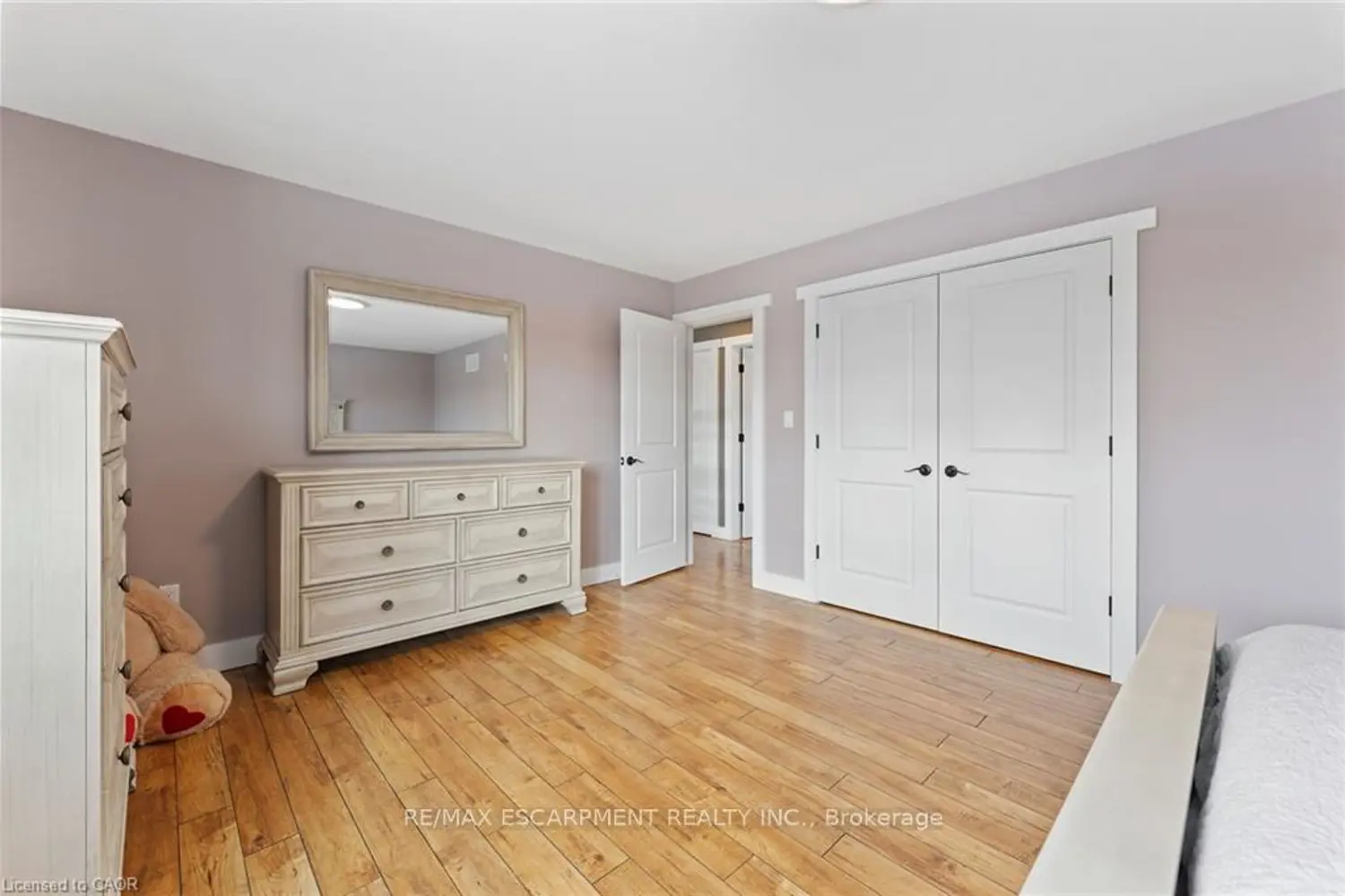 Additional image 12 of 2210 Highway 54