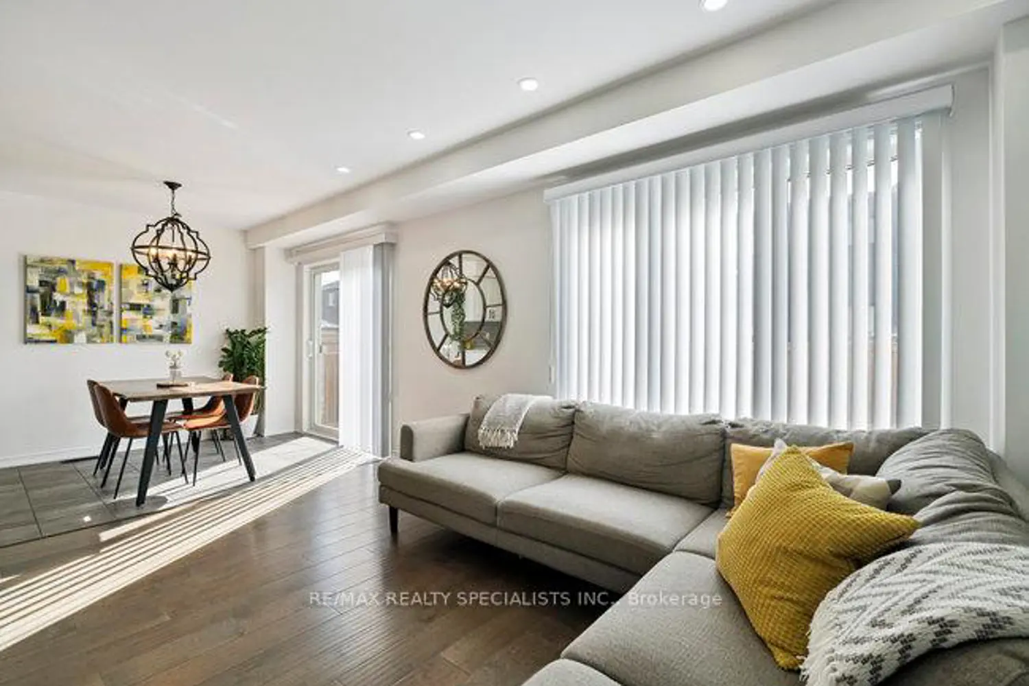 Additional image 9 of 50 Olympic Gate