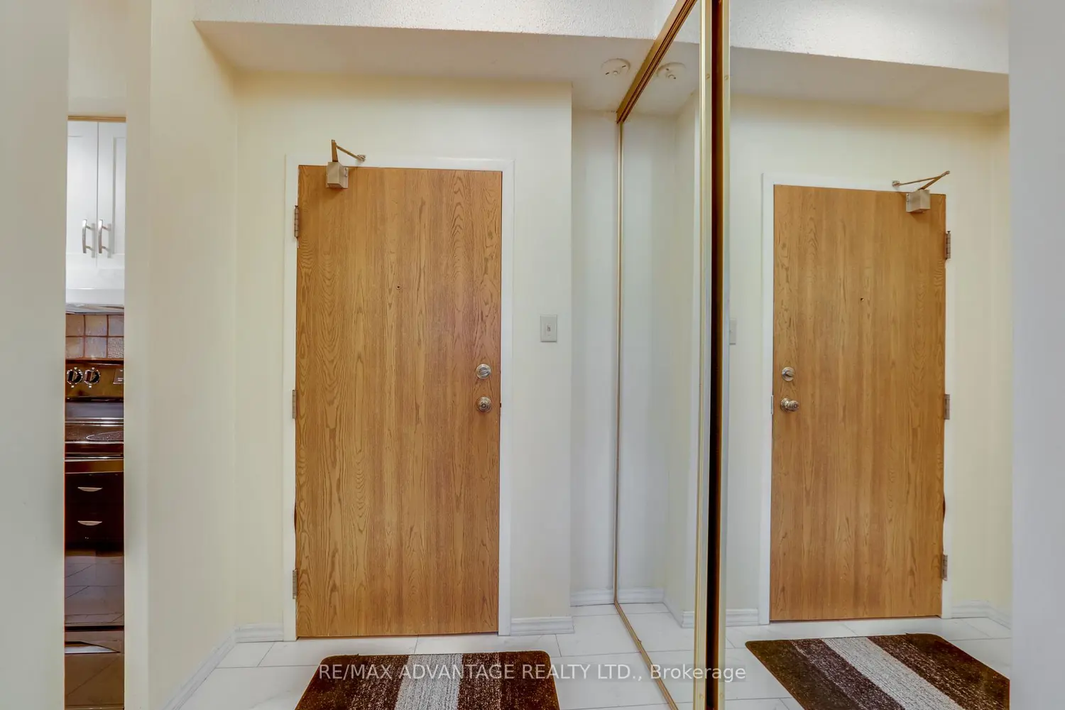 Additional image 4 of 521 Riverside Drive 105