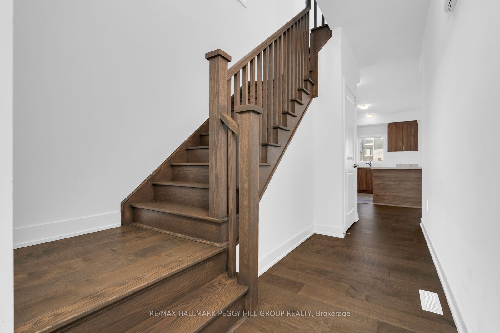 Additional image 6 of 37 Turnberry Lane, Barrie, ON, L9J 0M8