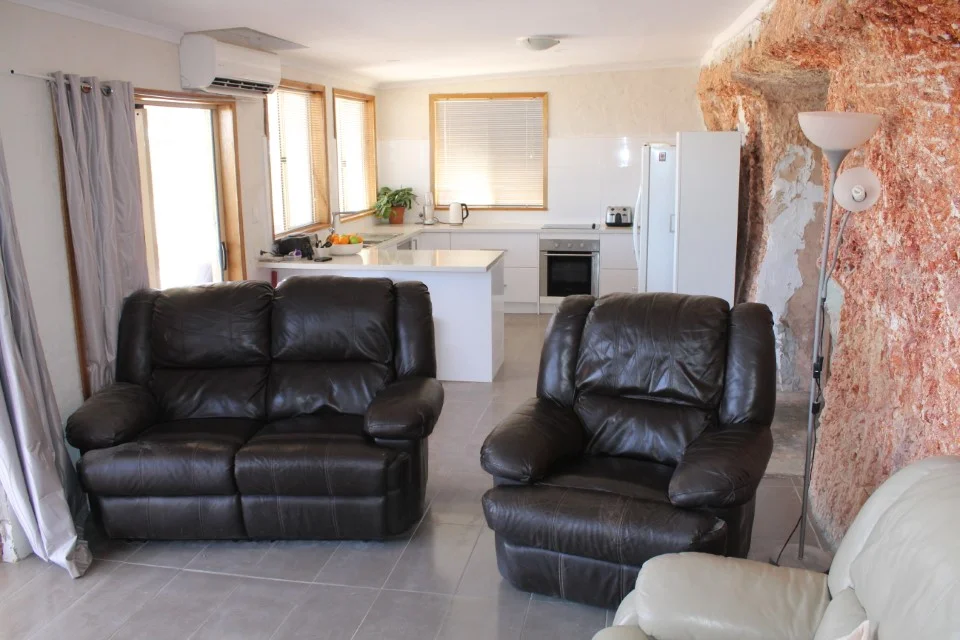 Additional image 3 of 2 HAMILTON PDE, Coober Pedy SA 5723